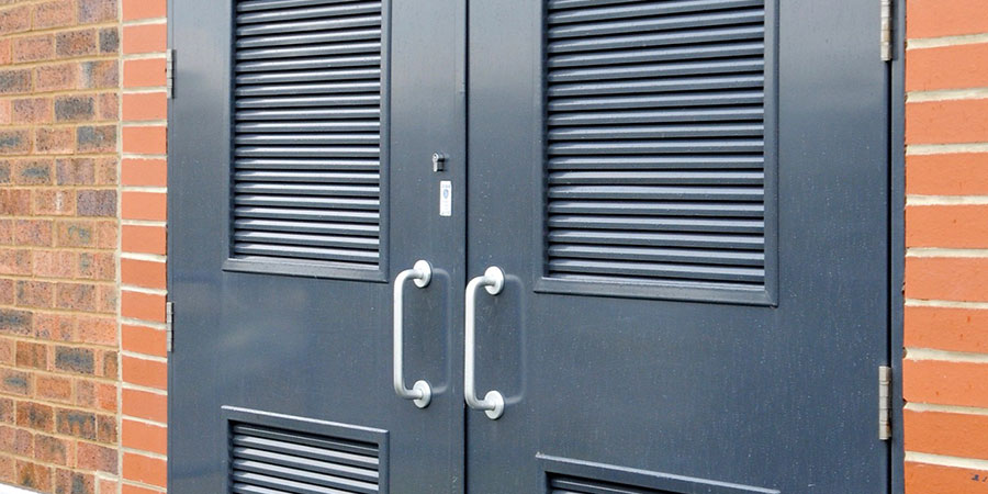 Metal Menfezli Yangın Kapıları